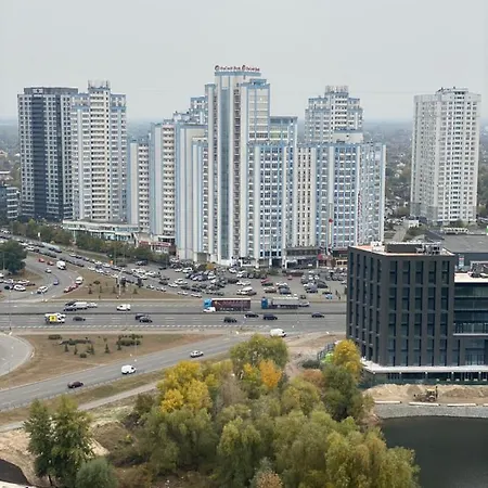 Видовая Дизайнерская Студио Kyiv Exterior photo
